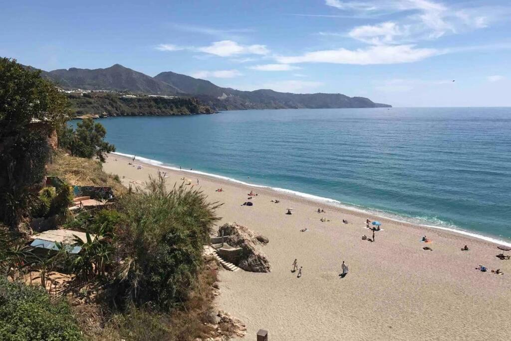 “Smile Nerja” Chic Apartment With Wifi, 4 Guests المظهر الخارجي الصورة