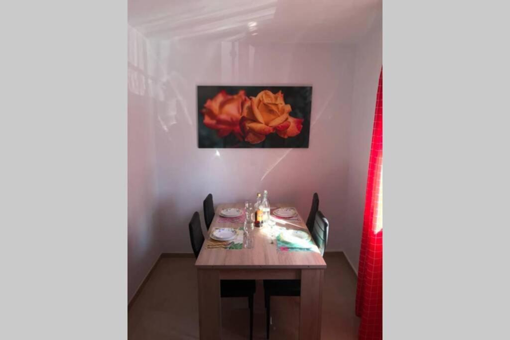 “Smile Nerja” Chic Apartment With Wifi, 4 Guests المظهر الخارجي الصورة