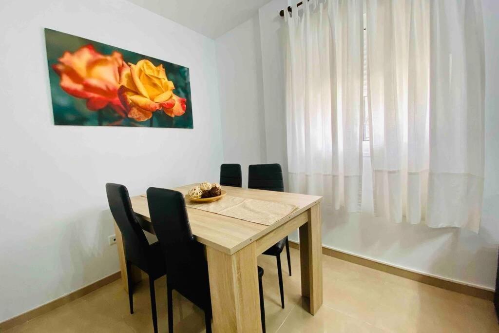 “Smile Nerja” Chic Apartment With Wifi, 4 Guests المظهر الخارجي الصورة