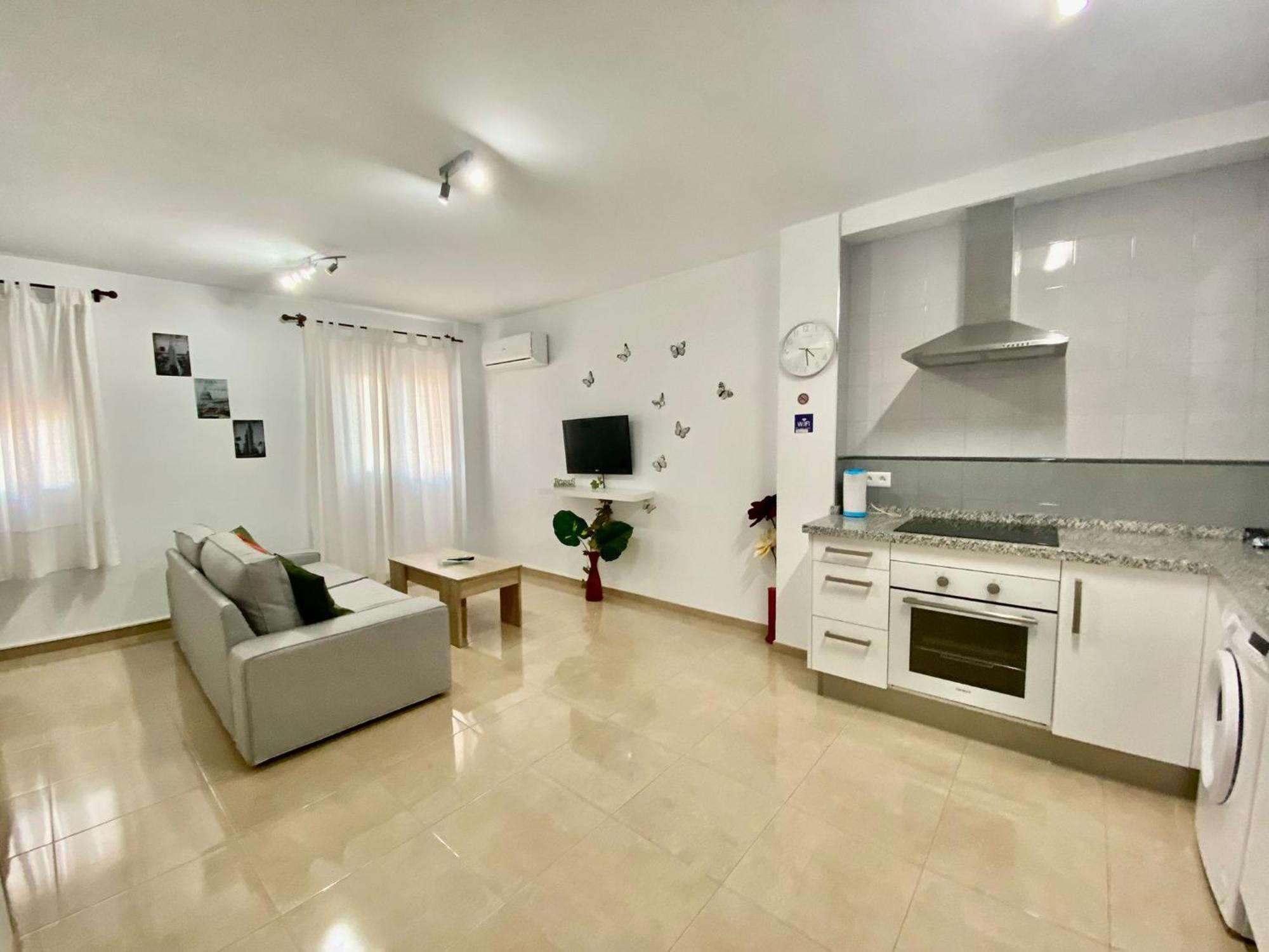 “Smile Nerja” Chic Apartment With Wifi, 4 Guests المظهر الخارجي الصورة