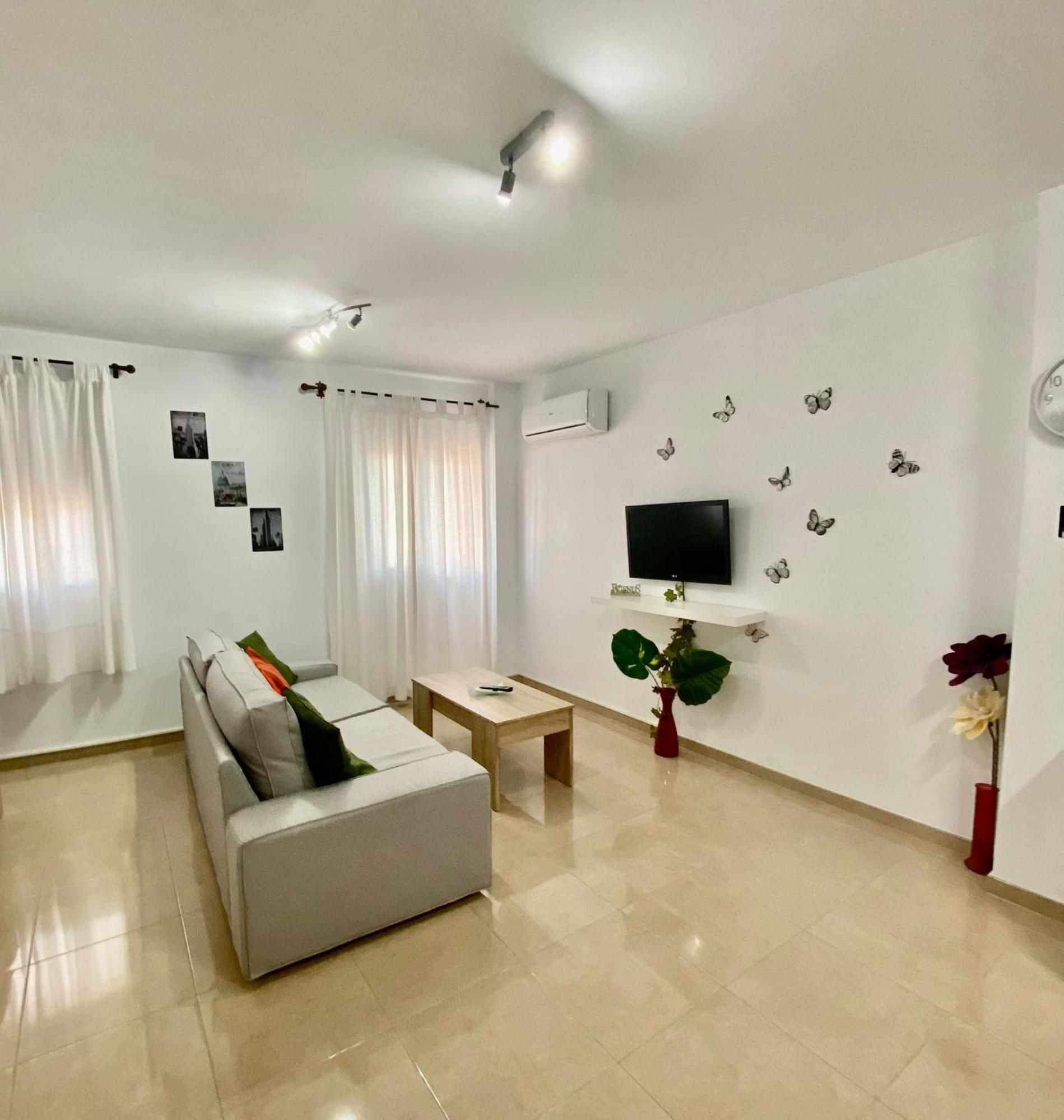 “Smile Nerja” Chic Apartment With Wifi, 4 Guests المظهر الخارجي الصورة